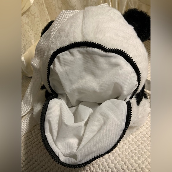 CALPLUSH BACKPACK - Picture 9 of 9